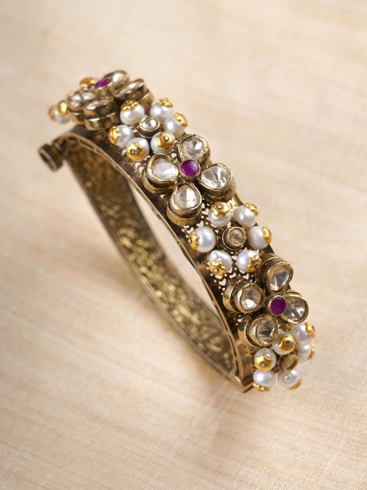Sitaratna floral moissanite and pearl heritage bracelet in 925 sterling silver