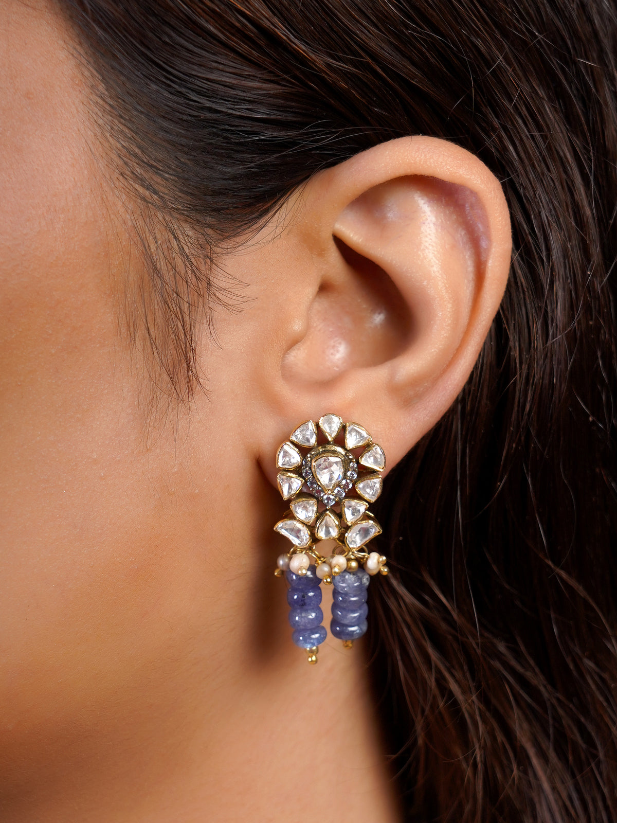 Samraagni lavender-grey bead polki kundan choker shown close-up with geometric white stone centre motif
