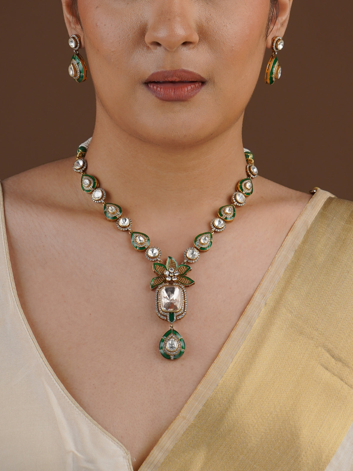 SITA RATNA green enamel and white moissanite necklace set close-up